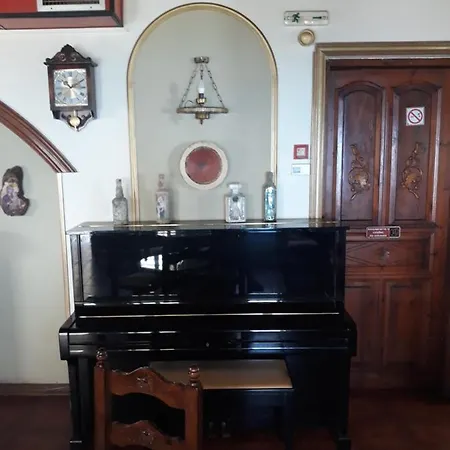 Mansion Theodora 3*