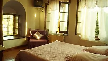 게스트하우스 Mansion Theodora 3*