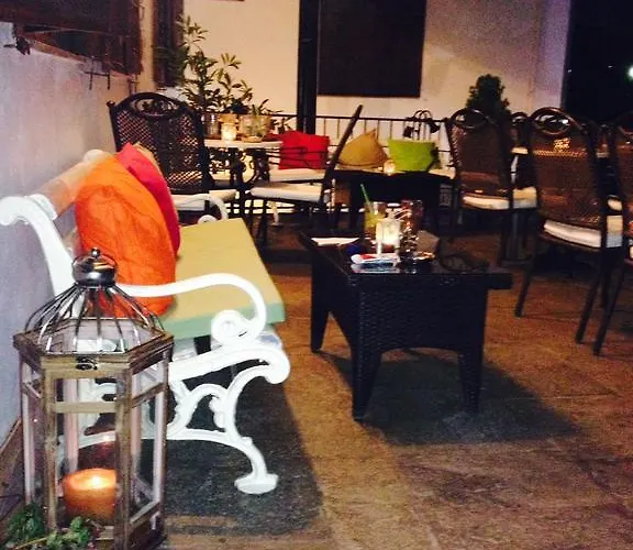 게스트하우스 Mansion Theodora 3*