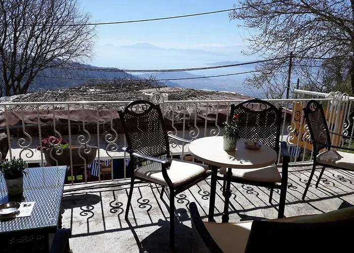 게스트하우스 Mansion Theodora 3*